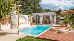 Vacation Homes & Resorts