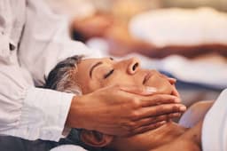 Beauty & Wellness (Spa, Salon, Personal Trainers)