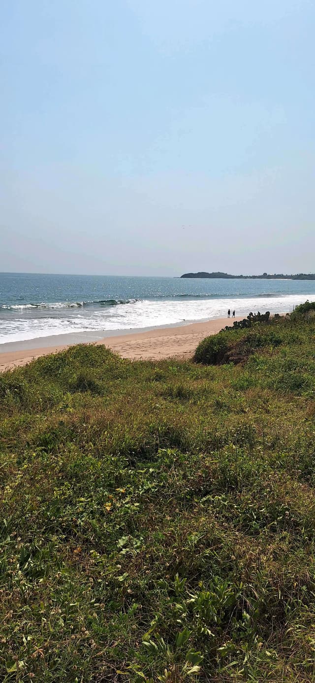 Sea view and sea front for sale